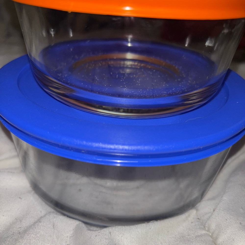 Pyrex Set Of 2 Glass Food Containers - Picture 5 of 14